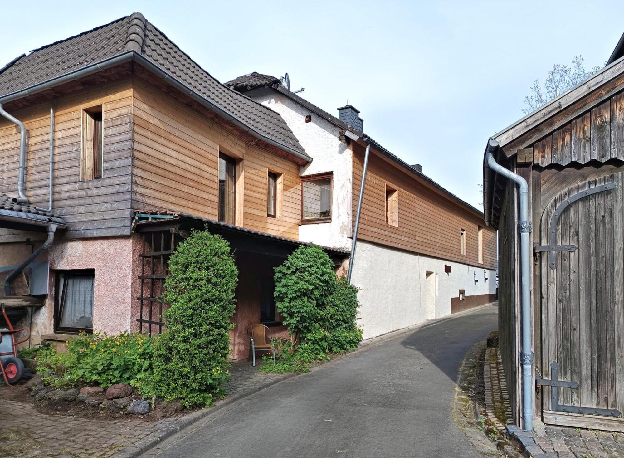 Haus Am Burgring Apartment Murlenbach Luaran gambar